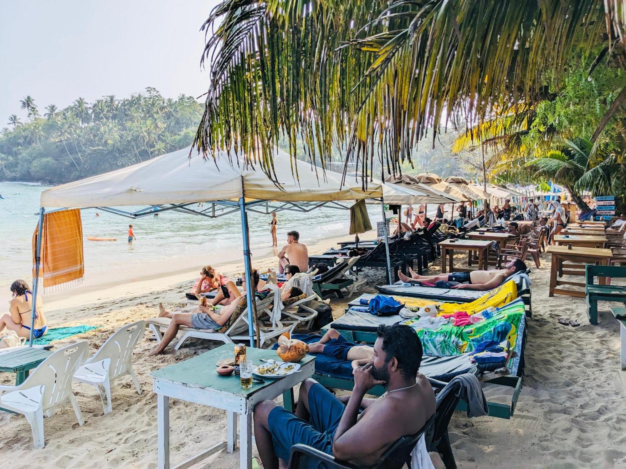 Silent Cabana And Restaurant Marakolliya, Tangalle Bagian luar foto