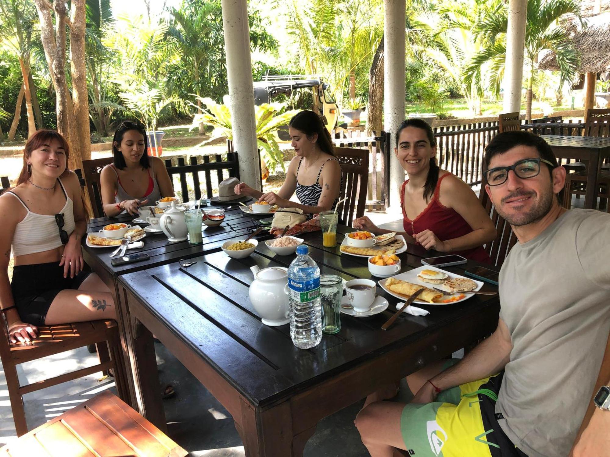 Silent Cabana And Restaurant Marakolliya, Tangalle Bagian luar foto