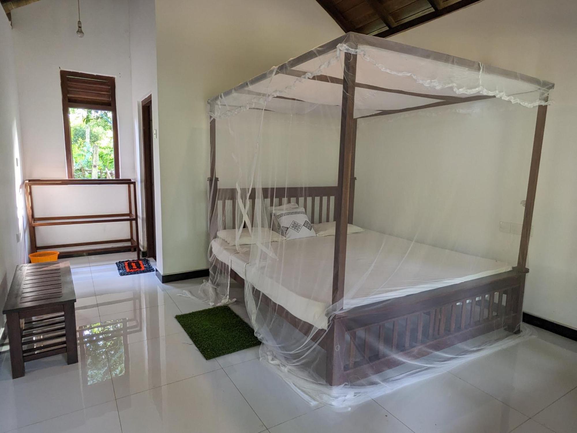 Silent Cabana And Restaurant Marakolliya, Tangalle Bagian luar foto